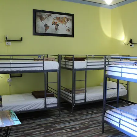 Home Genoa Hostel Genua