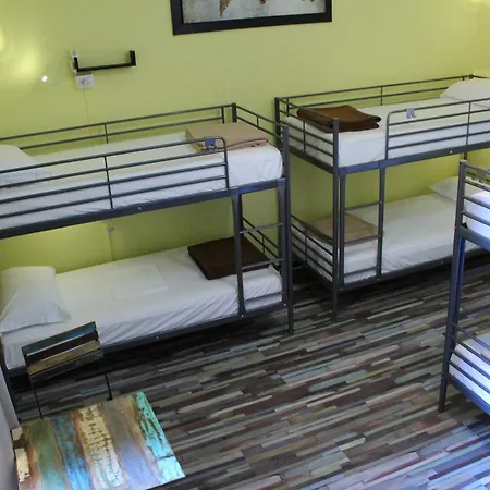 Home Genoa Hostel