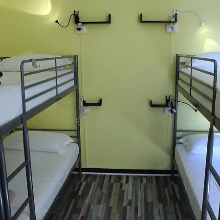 호스텔 Home Genoa Hostel *