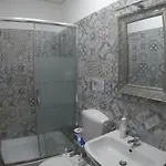 热那亚家园旅舍 旅馆 热那亚