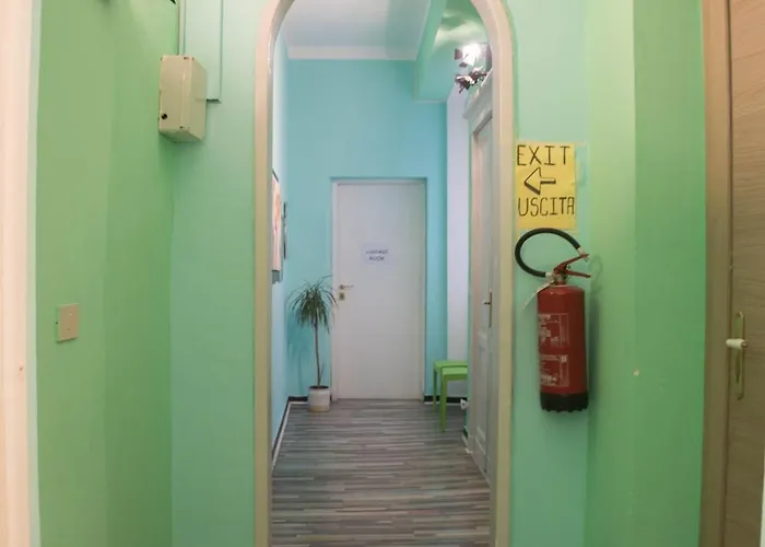 Home Genoa Hostel Ostello *